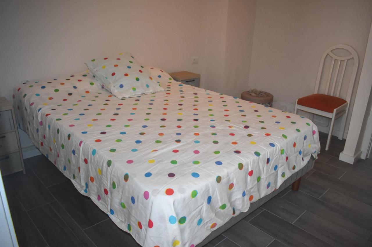 A Un Salto Del Mar Wifi Apartment La Mareta Luaran gambar