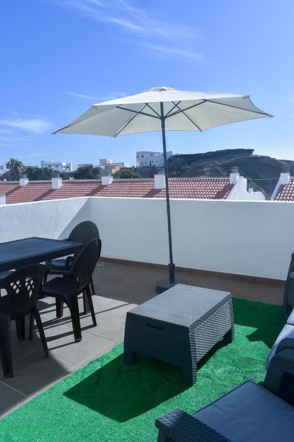 A Un Salto Del Mar Wifi Apartment La Mareta Luaran gambar