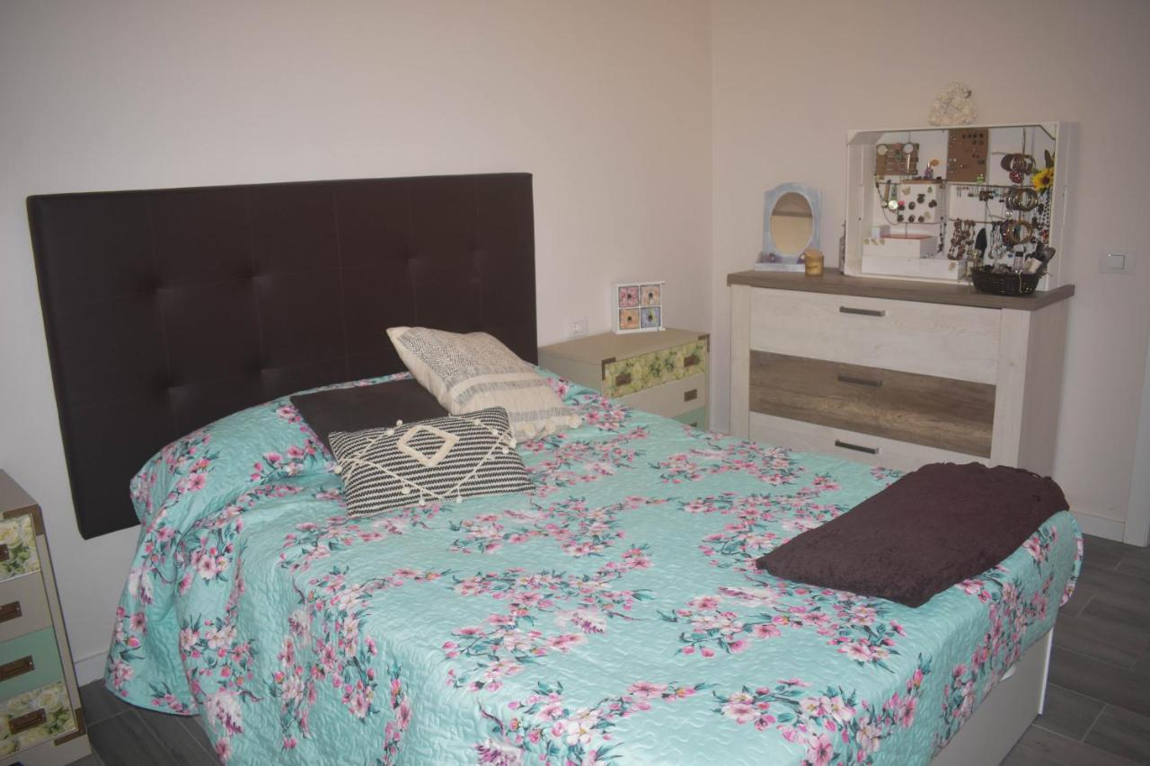 A Un Salto Del Mar Wifi Apartment La Mareta Luaran gambar