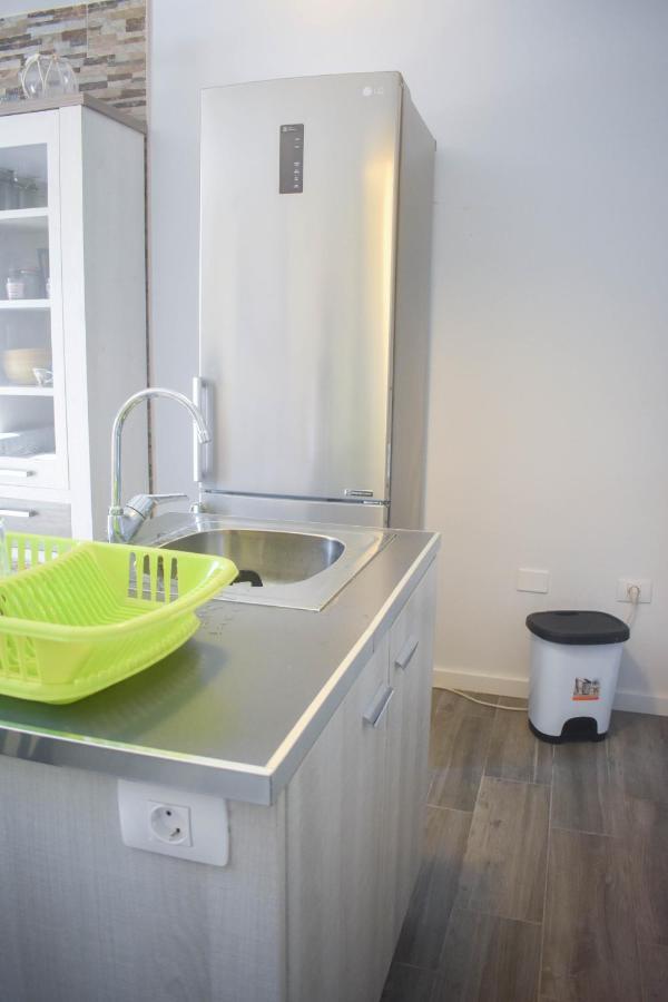 A Un Salto Del Mar Wifi Apartment La Mareta Luaran gambar
