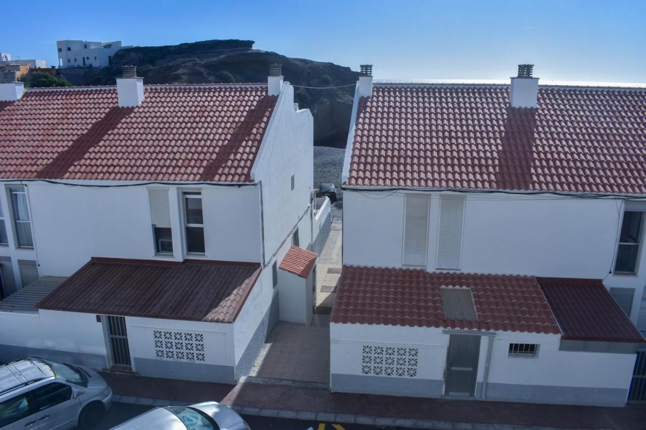 A Un Salto Del Mar Wifi Apartment La Mareta Luaran gambar