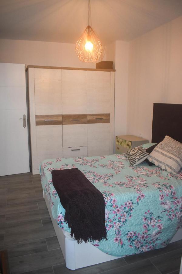 A Un Salto Del Mar Wifi Apartment La Mareta Luaran gambar
