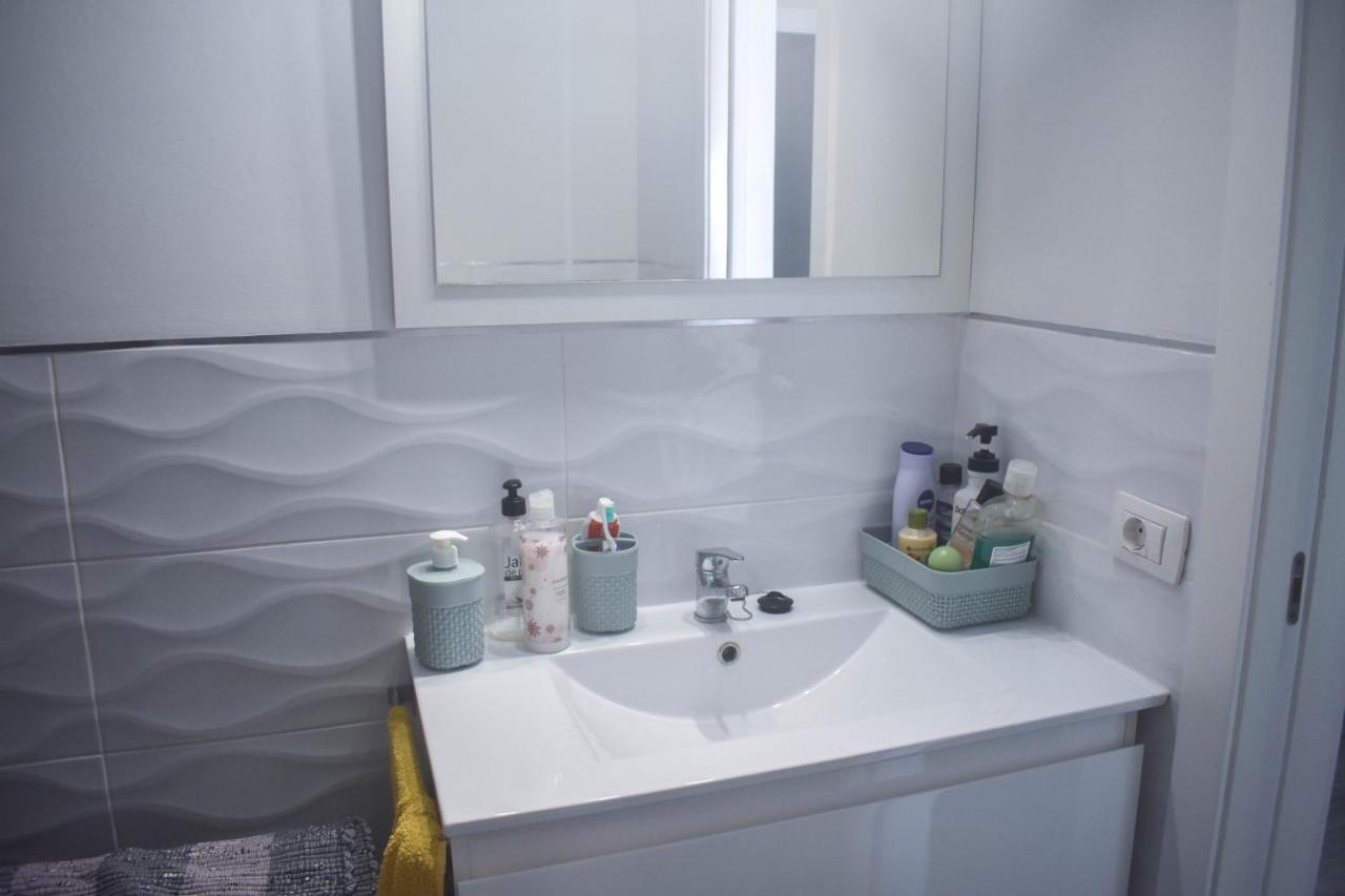 A Un Salto Del Mar Wifi Apartment La Mareta Luaran gambar