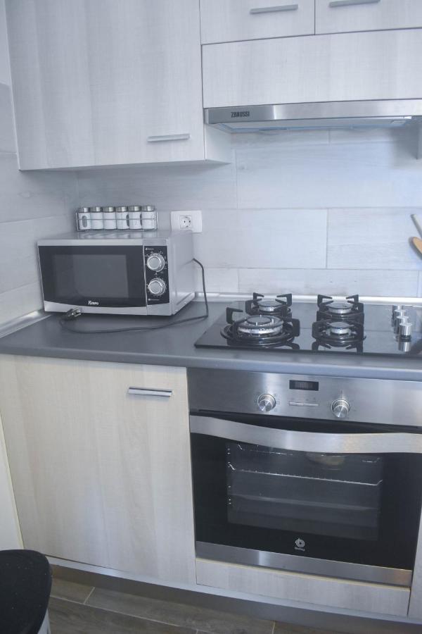 A Un Salto Del Mar Wifi Apartment La Mareta Luaran gambar